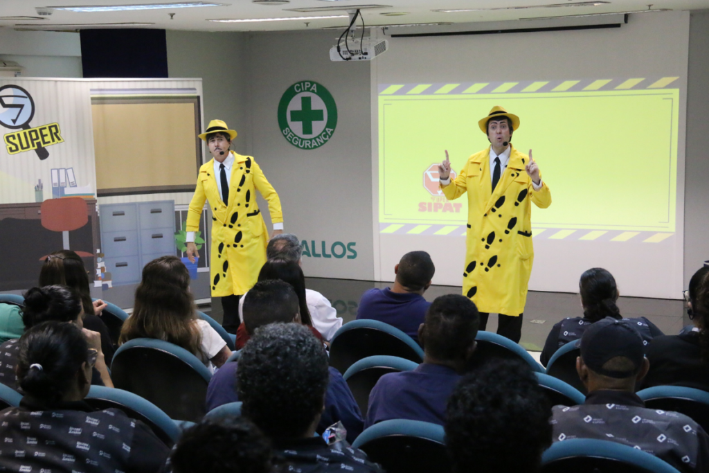 Palestrante em evento corporativo