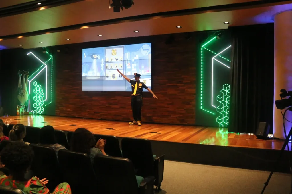 Palestrante em evento corporativo