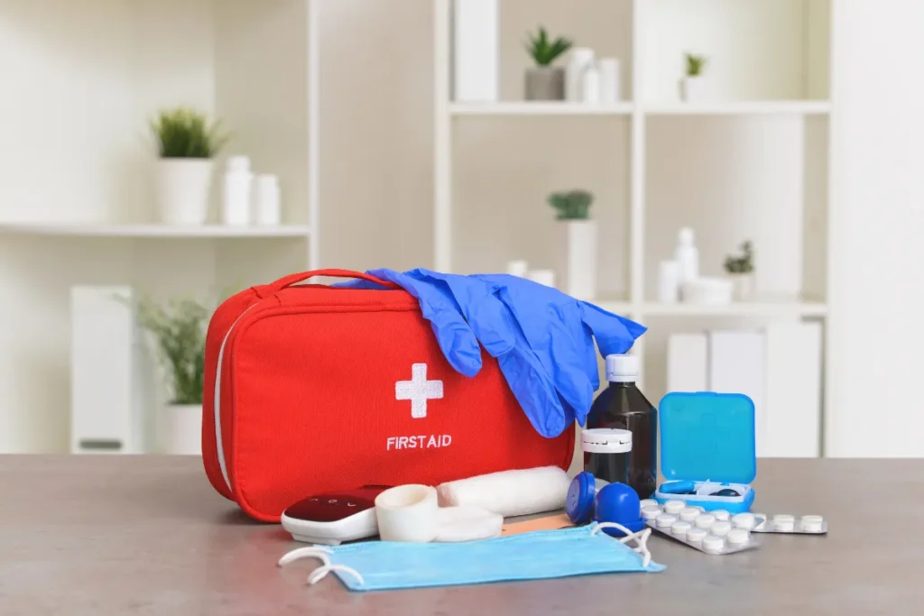 Kit primeiros socorros